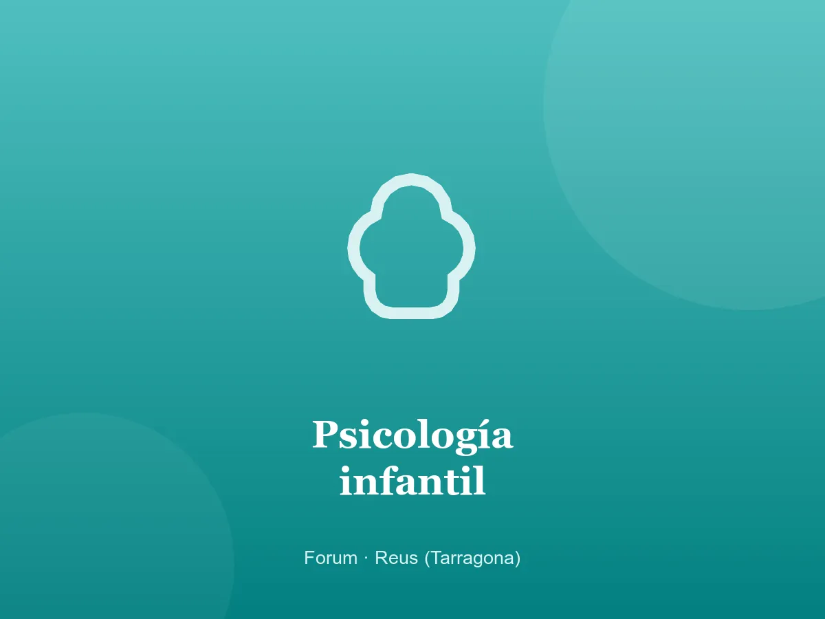 Sesión de psicología infantil con dibujos y juegos en la consulta de Reus